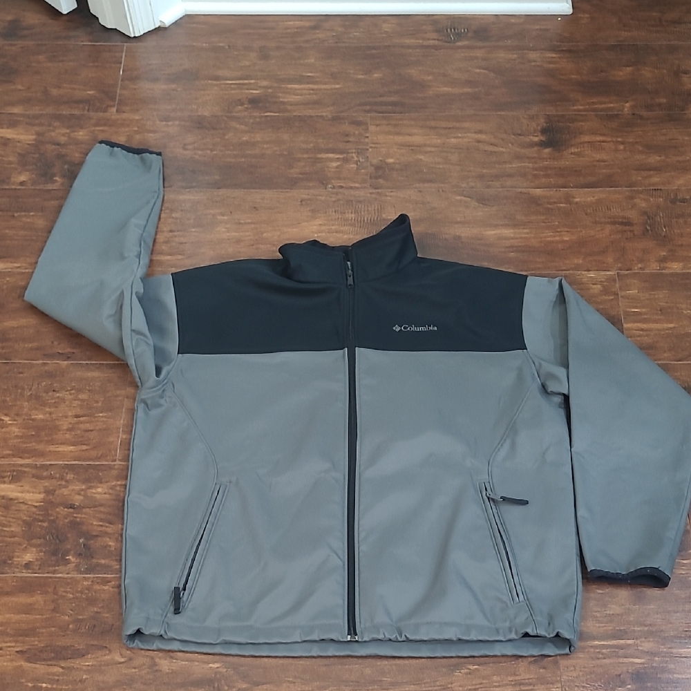 Columbia Men's Gray & Black Softshell Jacket Size Xxl